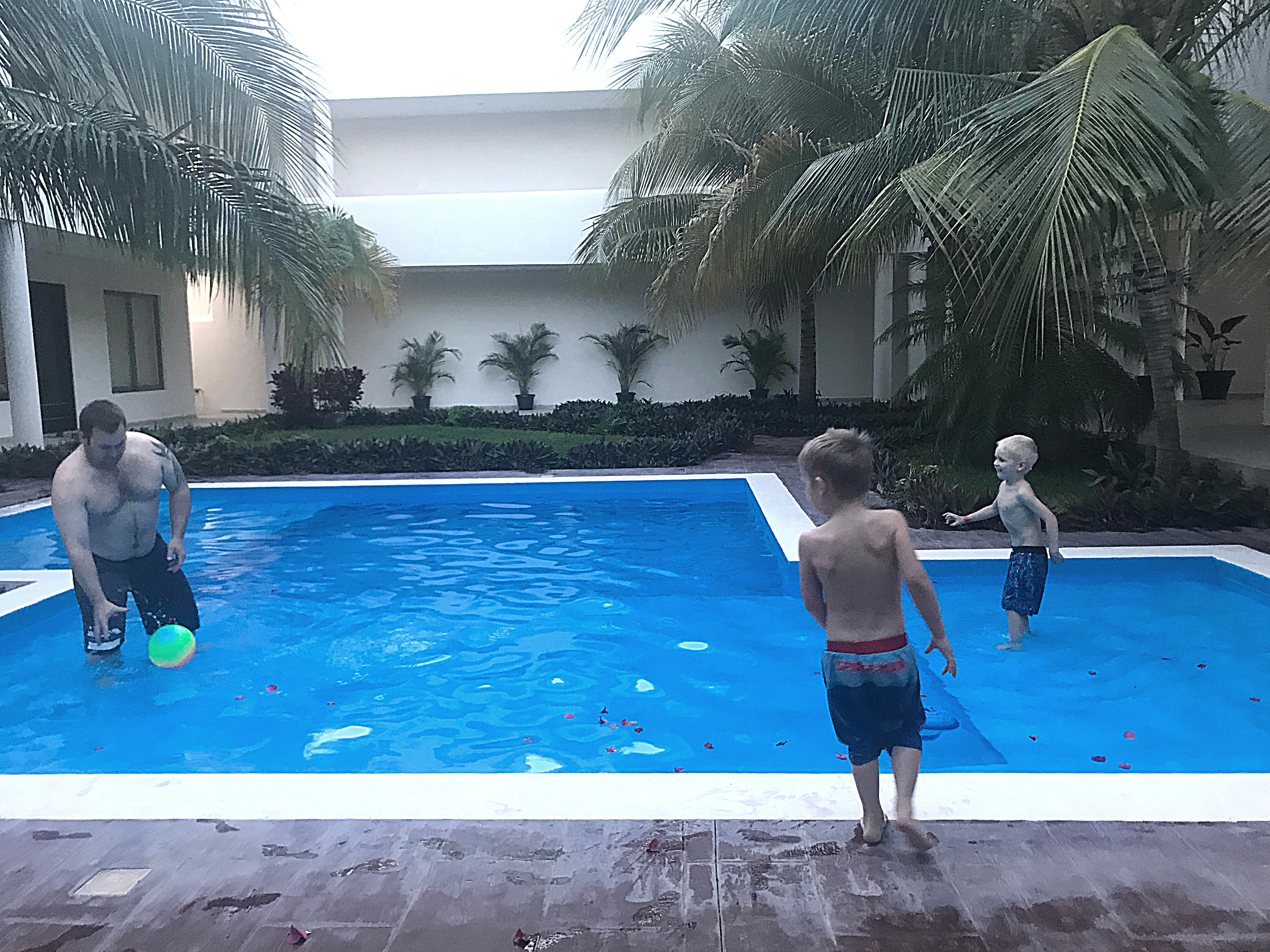 pool at progreso vacation rental